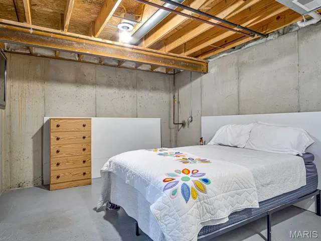 $399,000 | 425 Mockingbird Lane, Waterloo, IL 62298