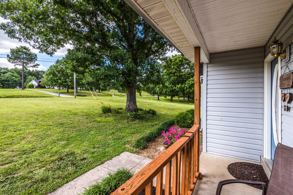 931 Hargrove Road West Dickson, TN 37055 - Photo 4 of 23 a view of a house and a backyard