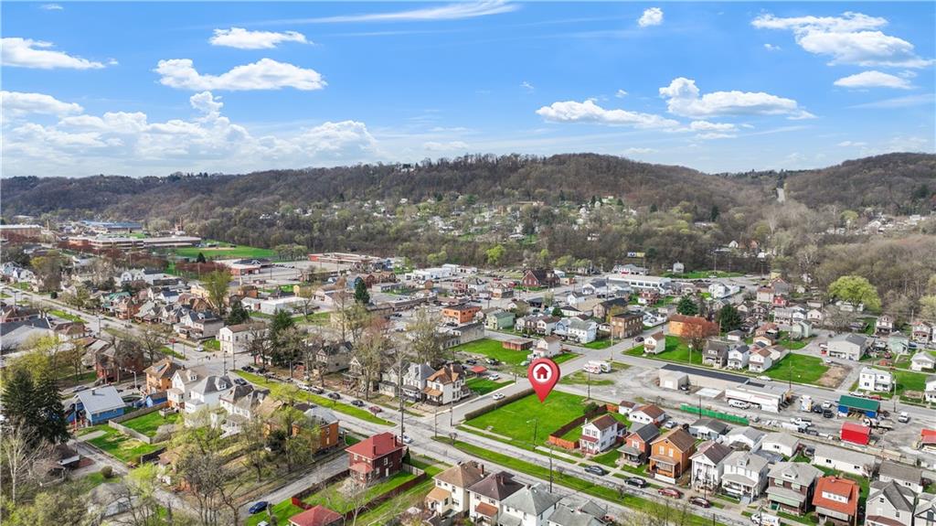 2503 7th Avenue Beaver Falls, PA 15010 - Photo 15 of 22 an aerial view of residential houses with outdoor space