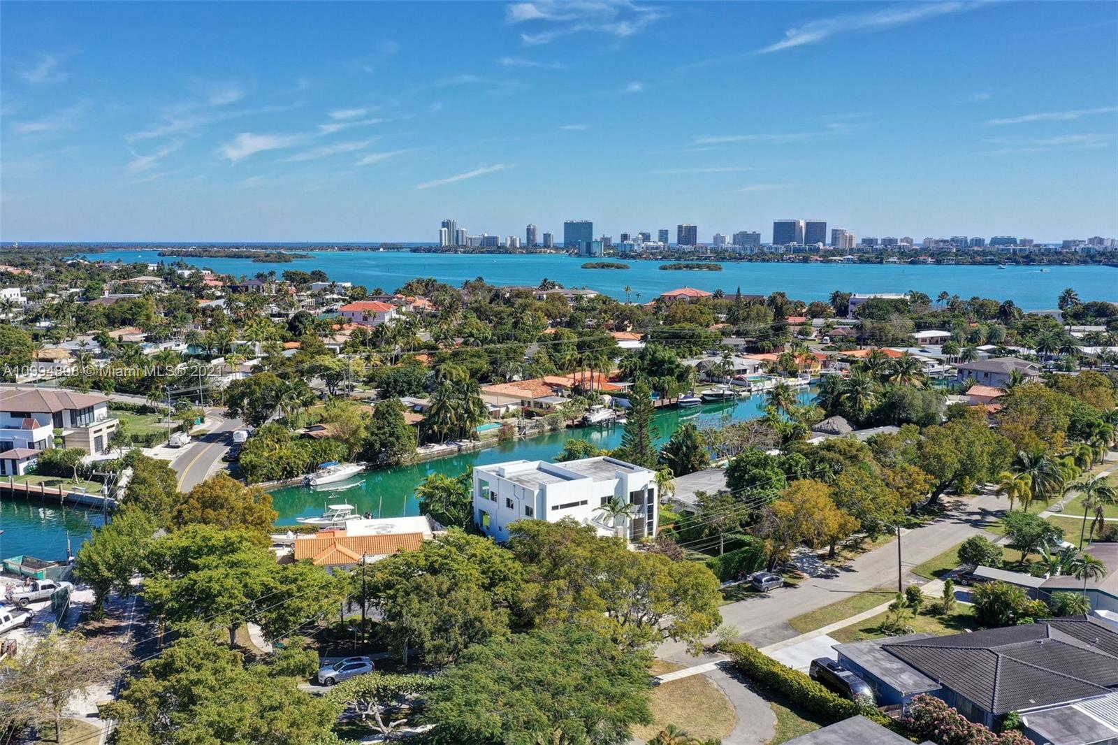 12565 Palm Road North Miami, FL 33181 - Photo 55 of 75 a view of a city