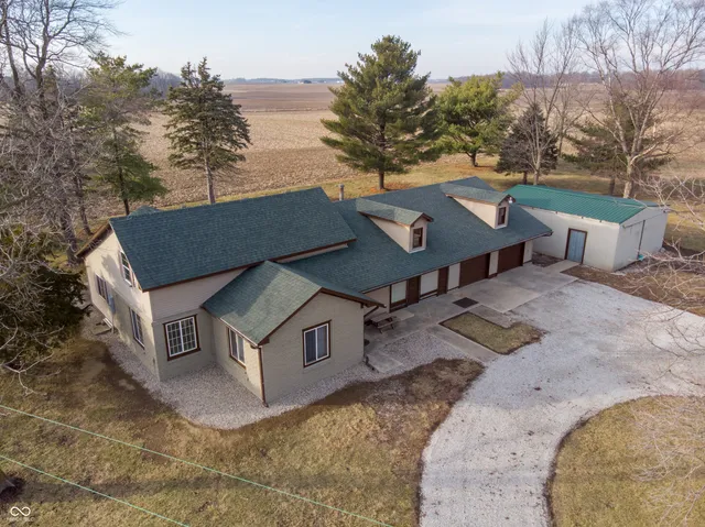 $399,500 | 5210 South State Road 39, Lebanon, IN 46052