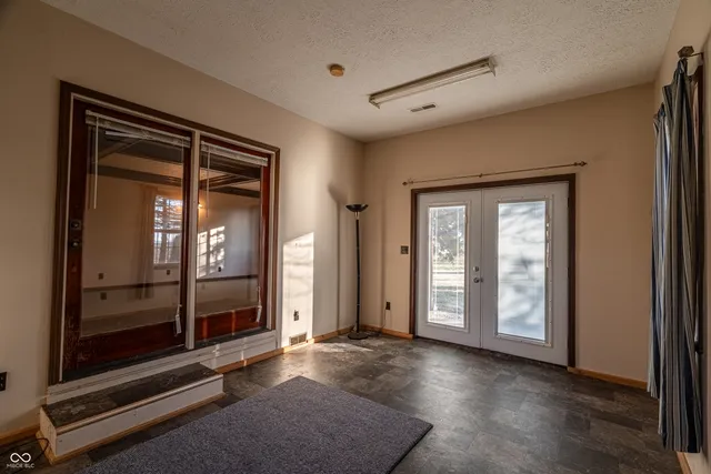 $399,500 | 5210 South State Road 39, Lebanon, IN 46052