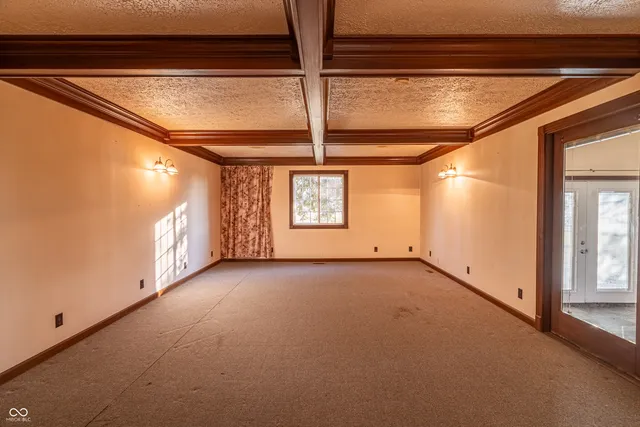 $399,500 | 5210 South State Road 39, Lebanon, IN 46052