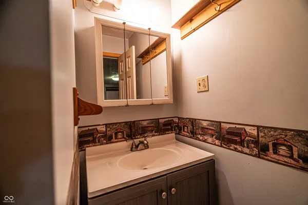 $349,900 | 5210 South State Road 39, Lebanon, IN 46052