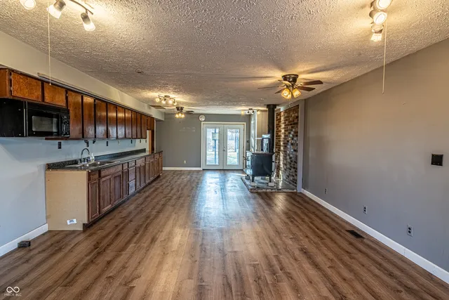 $399,500 | 5210 South State Road 39, Lebanon, IN 46052