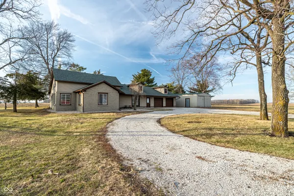 $349,900 | 5210 South State Road 39, Lebanon, IN 46052