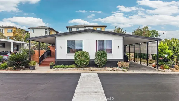 $299,999 | 1065 Lomita, Unit 369, Harbor City, CA 90710