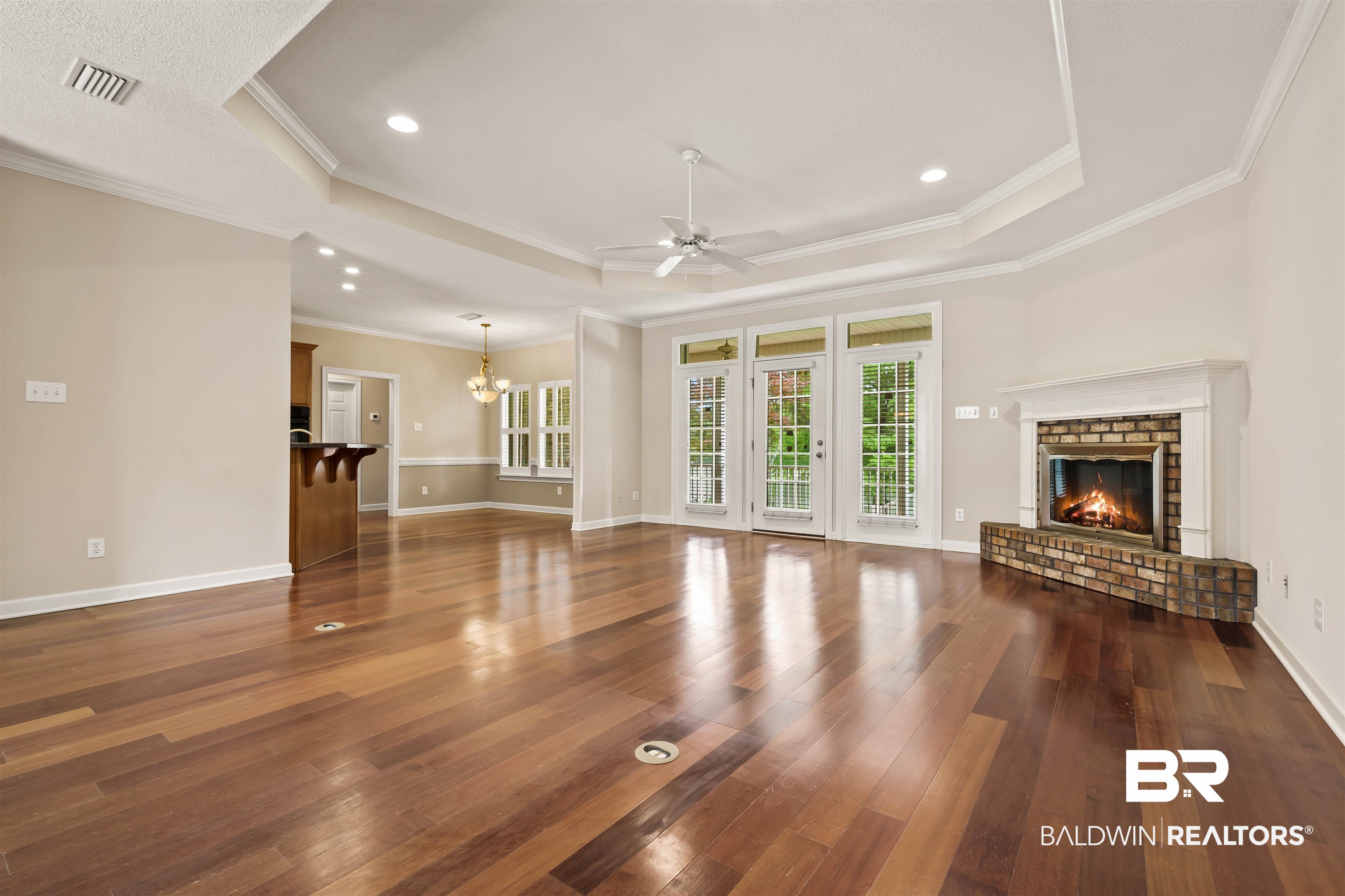 553 Summerlake Drive East Mobile, AL 36608 - Photo 4 of 35