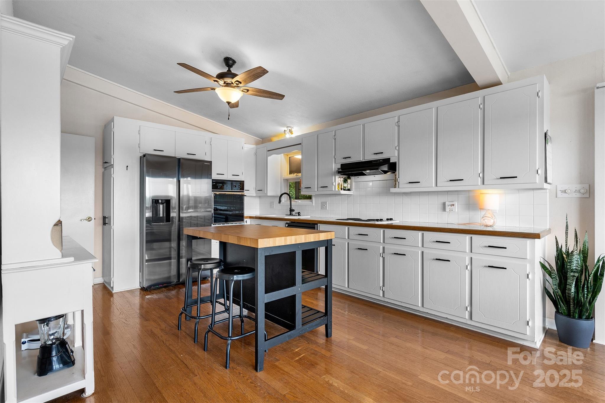 109 Joe Teague Road Hickory, NC 28601 - Photo 12 of 48 Gallery Image 12