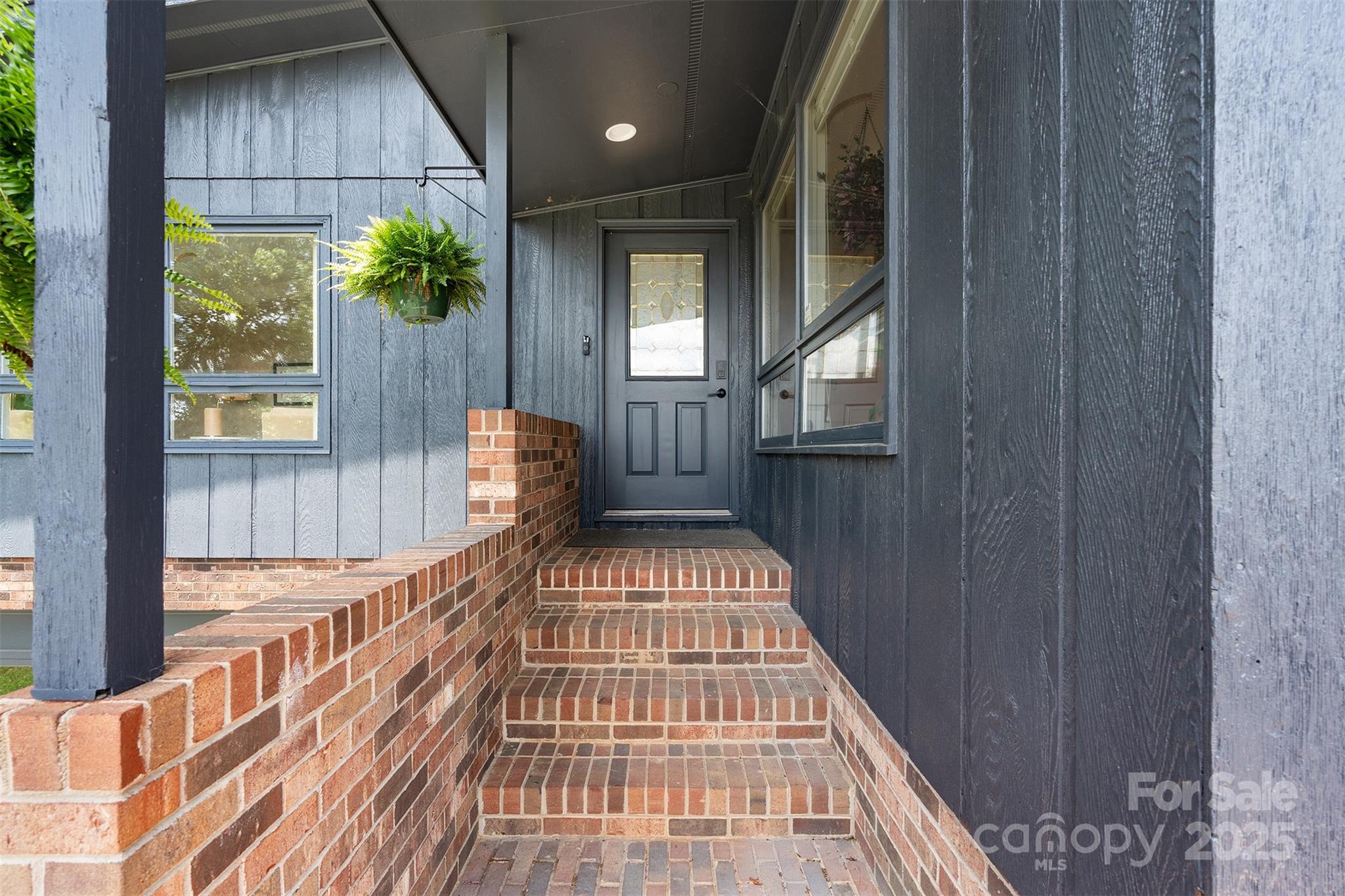 109 Joe Teague Road Hickory, NC 28601 - Photo 4 of 48 Gallery Image 4