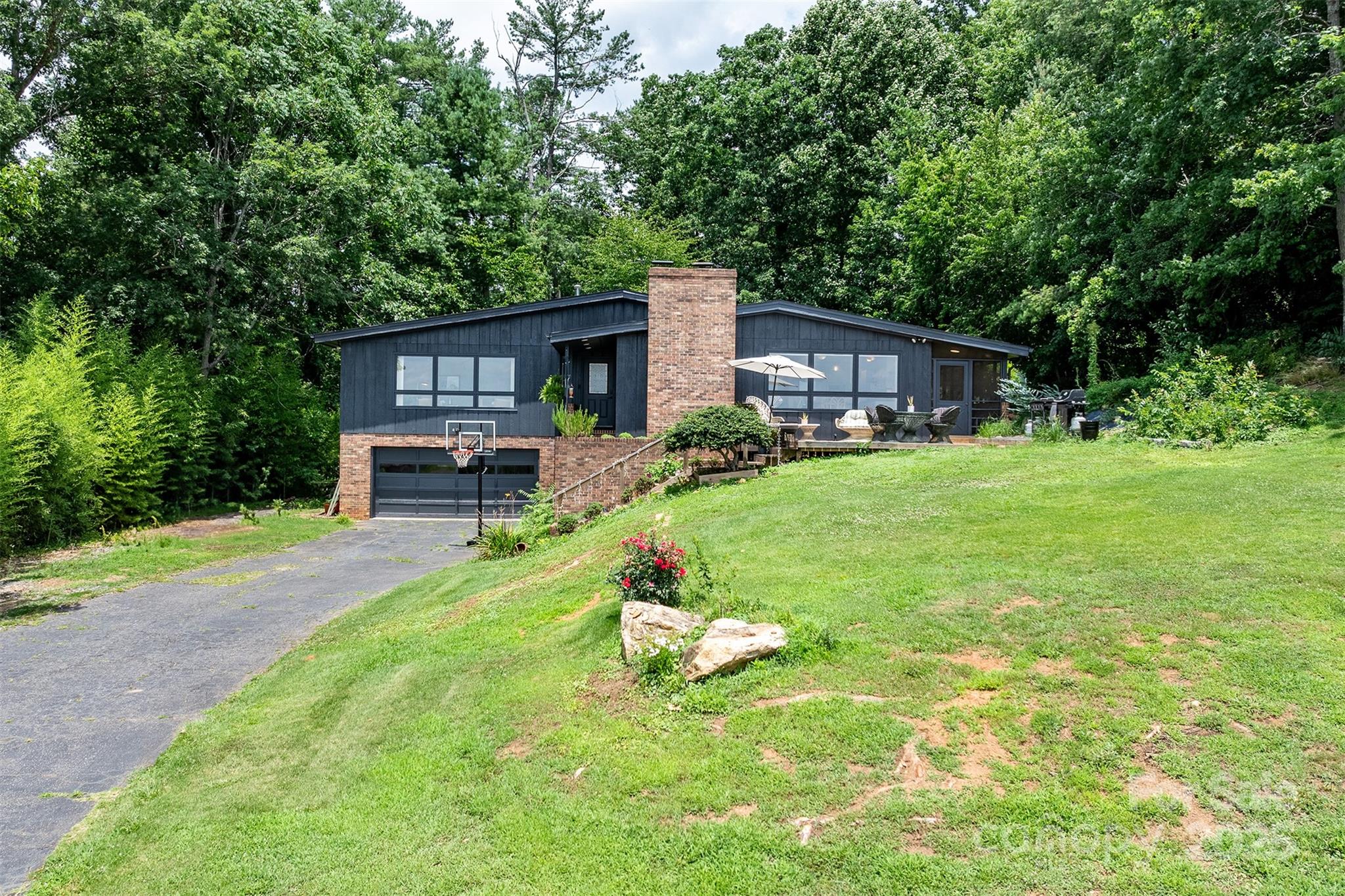 109 Joe Teague Road Hickory, NC 28601 - Photo 41 of 48 Gallery Image 41