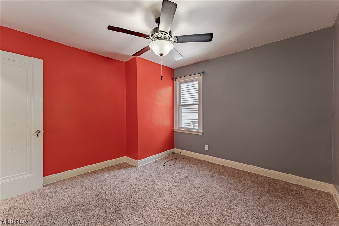 1357 Argonne Road Cleveland, OH 44121 - Photo 17 of 31