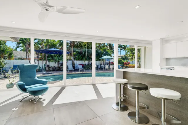 $1,725,000 | 1199 Dolphin Road, Singer Island, FL 33404