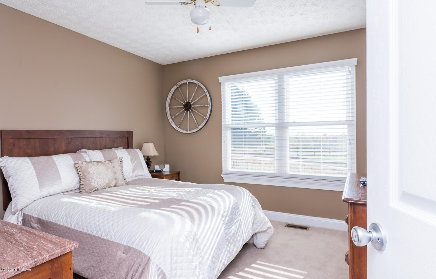 4007 Waddy Road Waddy, KY 40076 - Photo 23 of 41 Bedroom 3