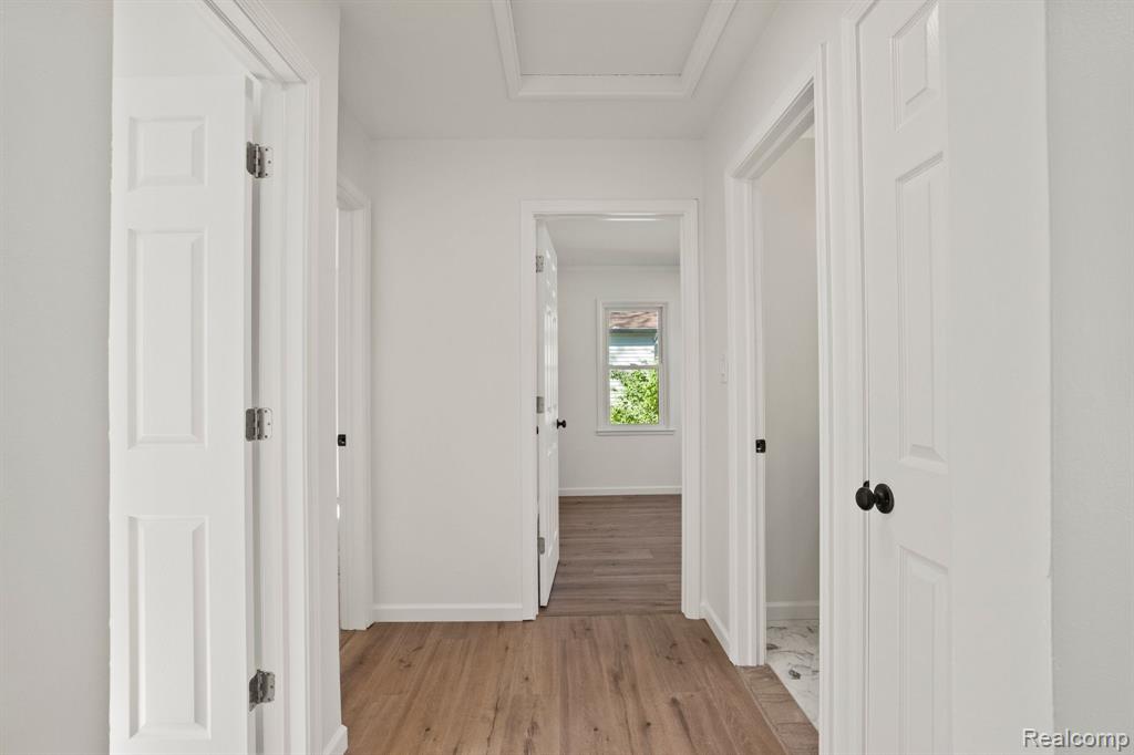 2896 Dorchester Road Birmingham, MI 48009 - Photo 13 of 29