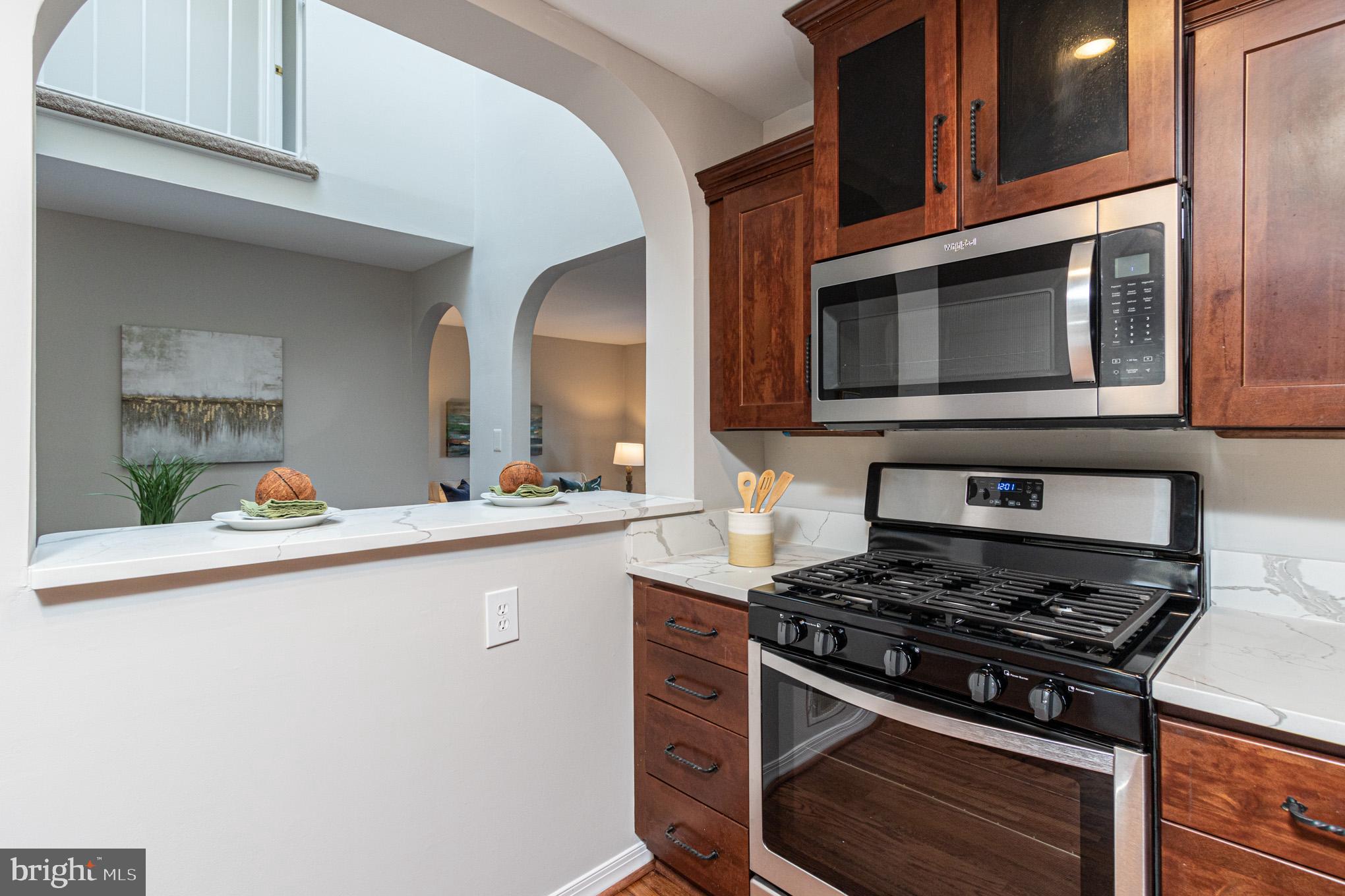 2103 Colts Neck Court Reston, VA 20191 - Photo 8 of 52 Kitchen