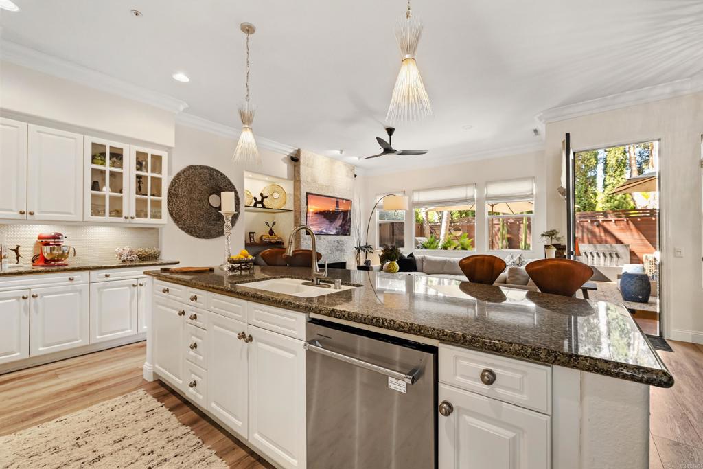 2704 MacKinnon Ranch Road Cardiff-by-the-Sea, CA 92007 - Photo 23 of 49
