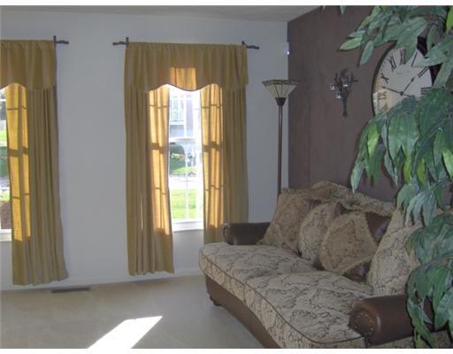 710 Altman Street North Huntingdon, PA 15642 - Photo 6 of 17 Living Room. Formal Living Room