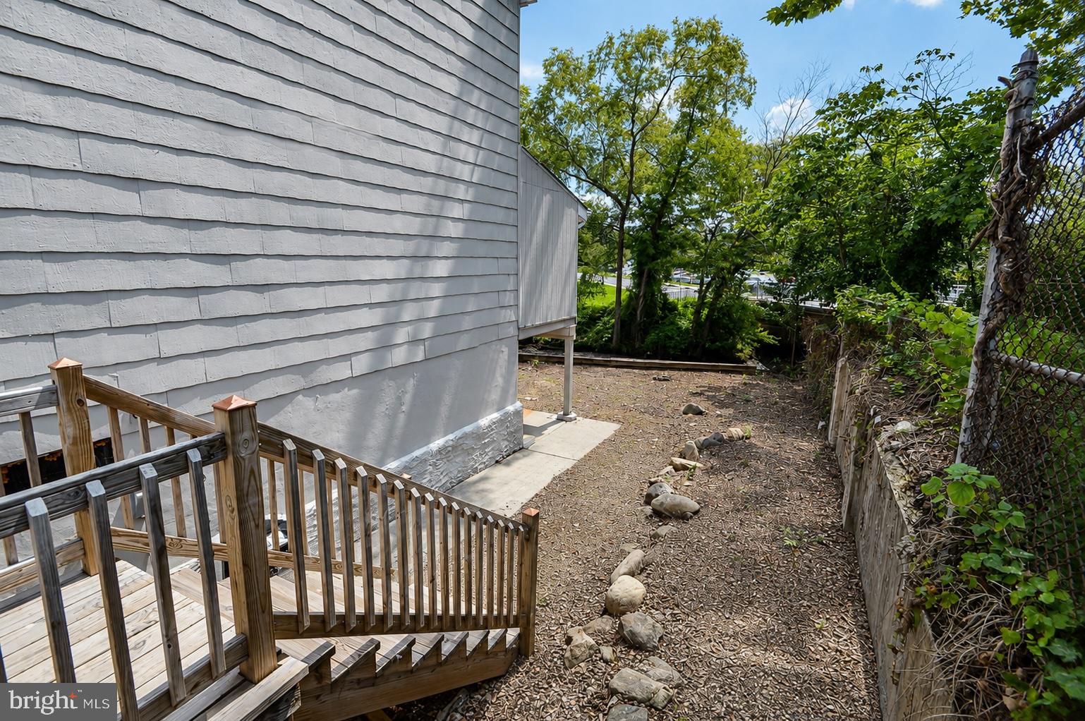 72 Rancocas Road Mount Holly, NJ 08060 - Photo 17 of 20 Access to rear yard from the street