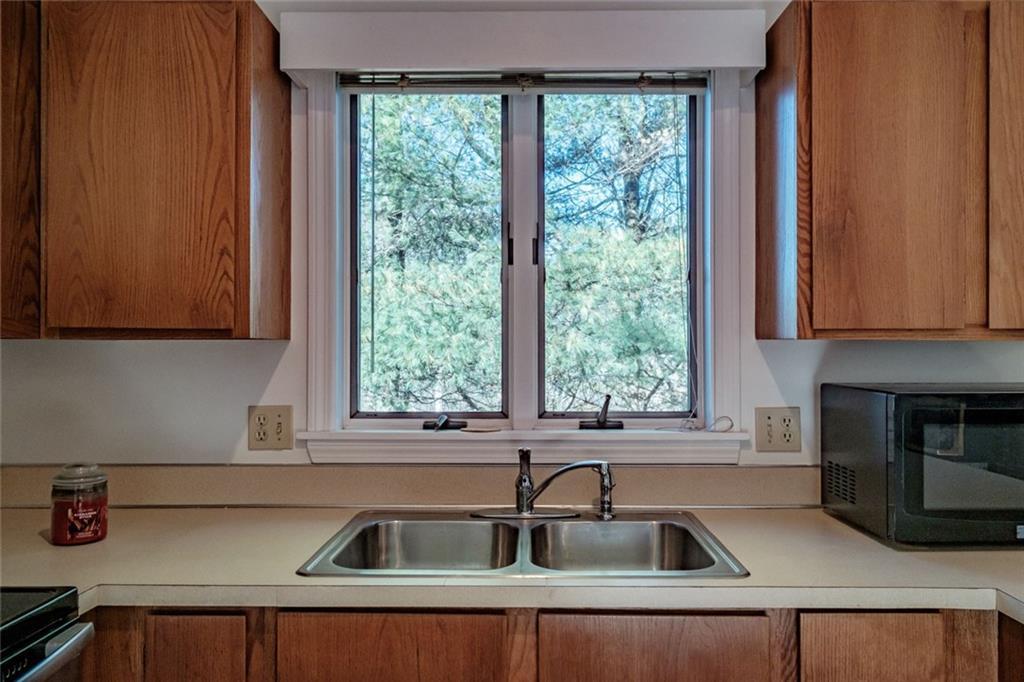 19 Leighton Road Yarmouth, ME 04096 - Photo 12 of 31 Photo