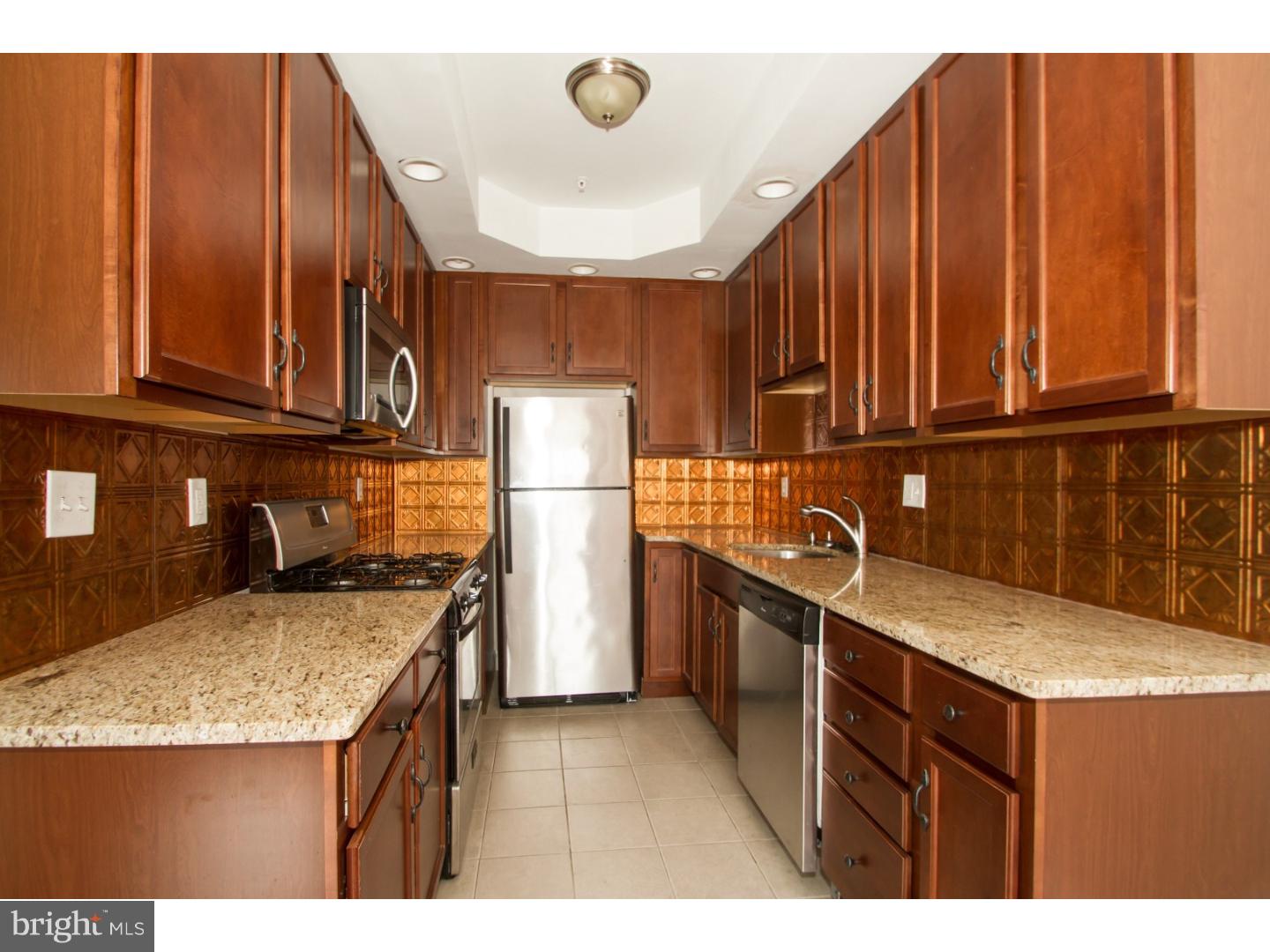 115 Brown Street, Unit A Philadelphia, PA 19123 - Photo 4 of 24