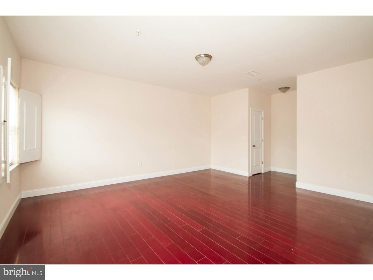 115 Brown Street, Unit A Philadelphia, PA 19123 - Photo 8 of 24