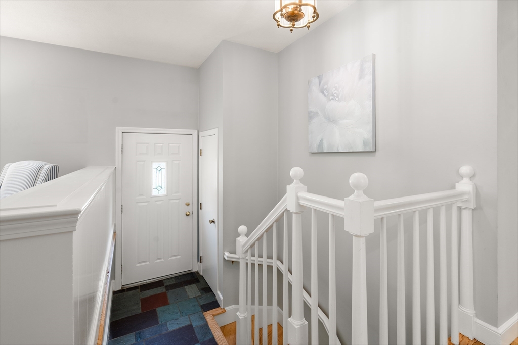 17 Keith Road Wayland, MA 01778 - Photo 20 of 35 Gallery Image 20