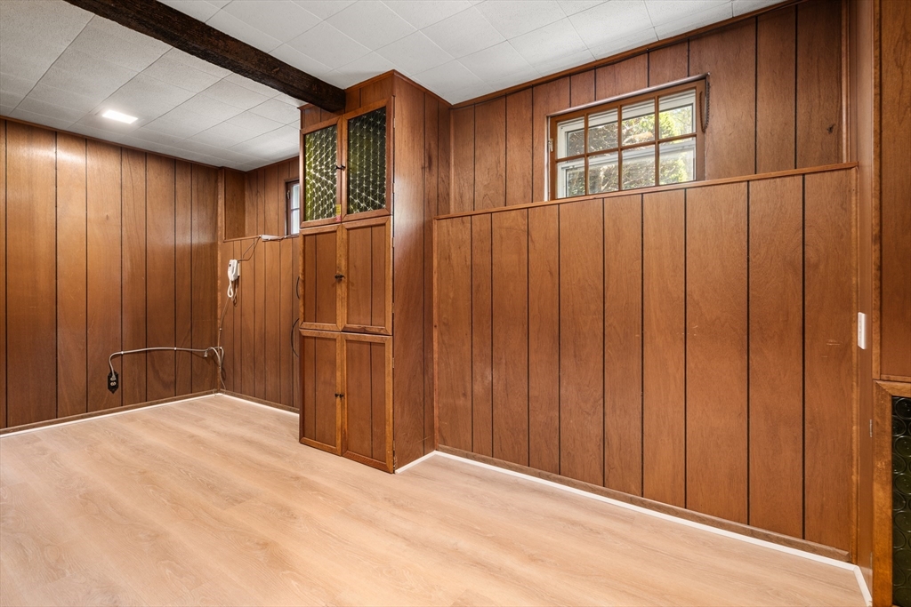 17 Keith Road Wayland, MA 01778 - Photo 28 of 35 Gallery Image 28