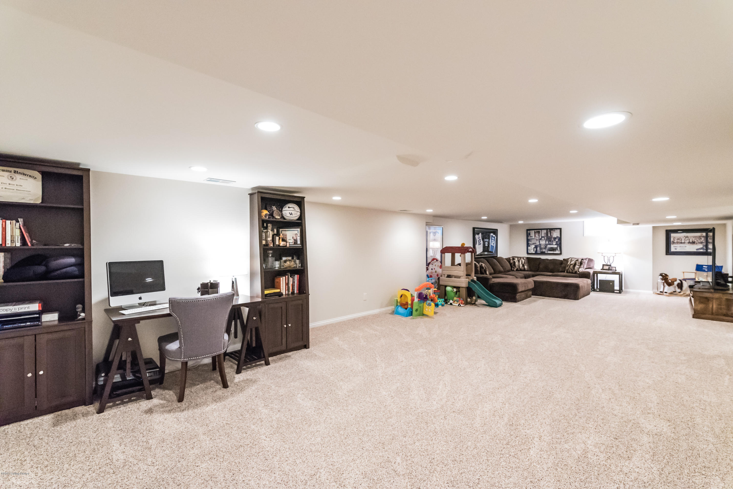3716 Hanover Road Louisville, KY 40207 - Photo 29 of 40 3716 Hanover Rd Lville-26