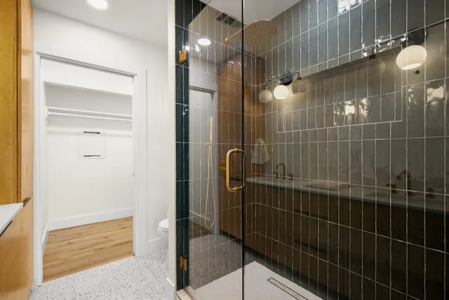 $365,000 | 207 White Oak Drive, Austin, TX 78753