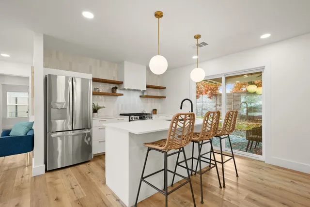 $365,000 | 207 White Oak Drive, Austin, TX 78753