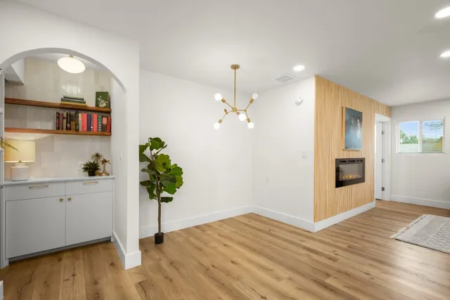 $365,000 | 207 White Oak Drive, Austin, TX 78753