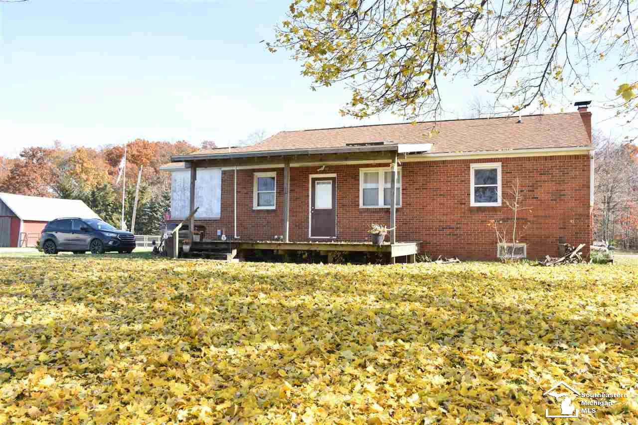 10261 Steffas Road Maybee, MI 48159 - Photo 5 of 49