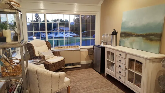 $1,495,000 | 360 Commercial Street, Rockport, ME 04856