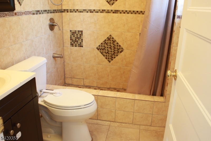 100 Elm Street, Unit 1 Montclair, NJ 07042 - Photo 17 of 46