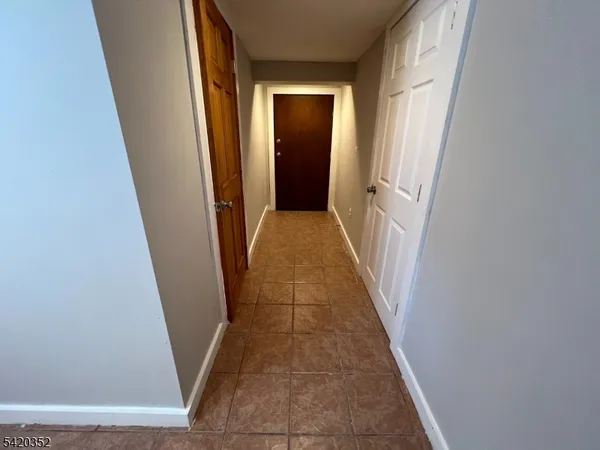 $5,300 | 100 Elm Street, Unit 1, Montclair, NJ 07042
