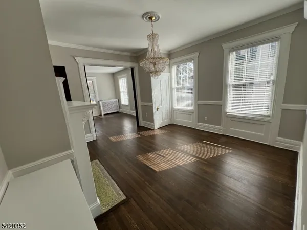$5,300 | 100 Elm Street, Unit 1, Montclair, NJ 07042