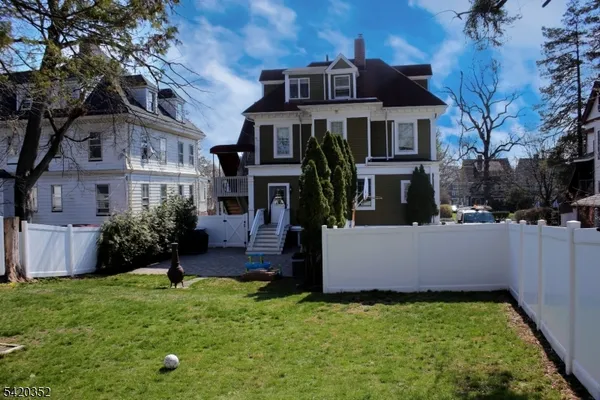 $5,300 | 100 Elm Street, Unit 1, Montclair, NJ 07042