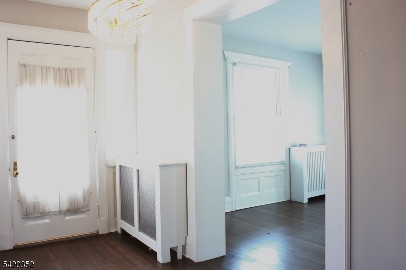 100 Elm Street, Unit 1 Montclair, NJ 07042 - Photo 9 of 46