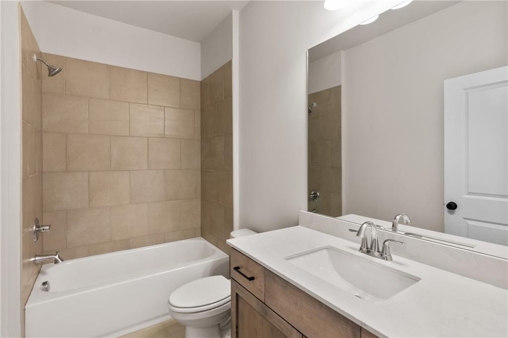 5472 Bandolino Lane, Unit 419 Peachtree Corners, GA 30092 - Photo 18 of 37