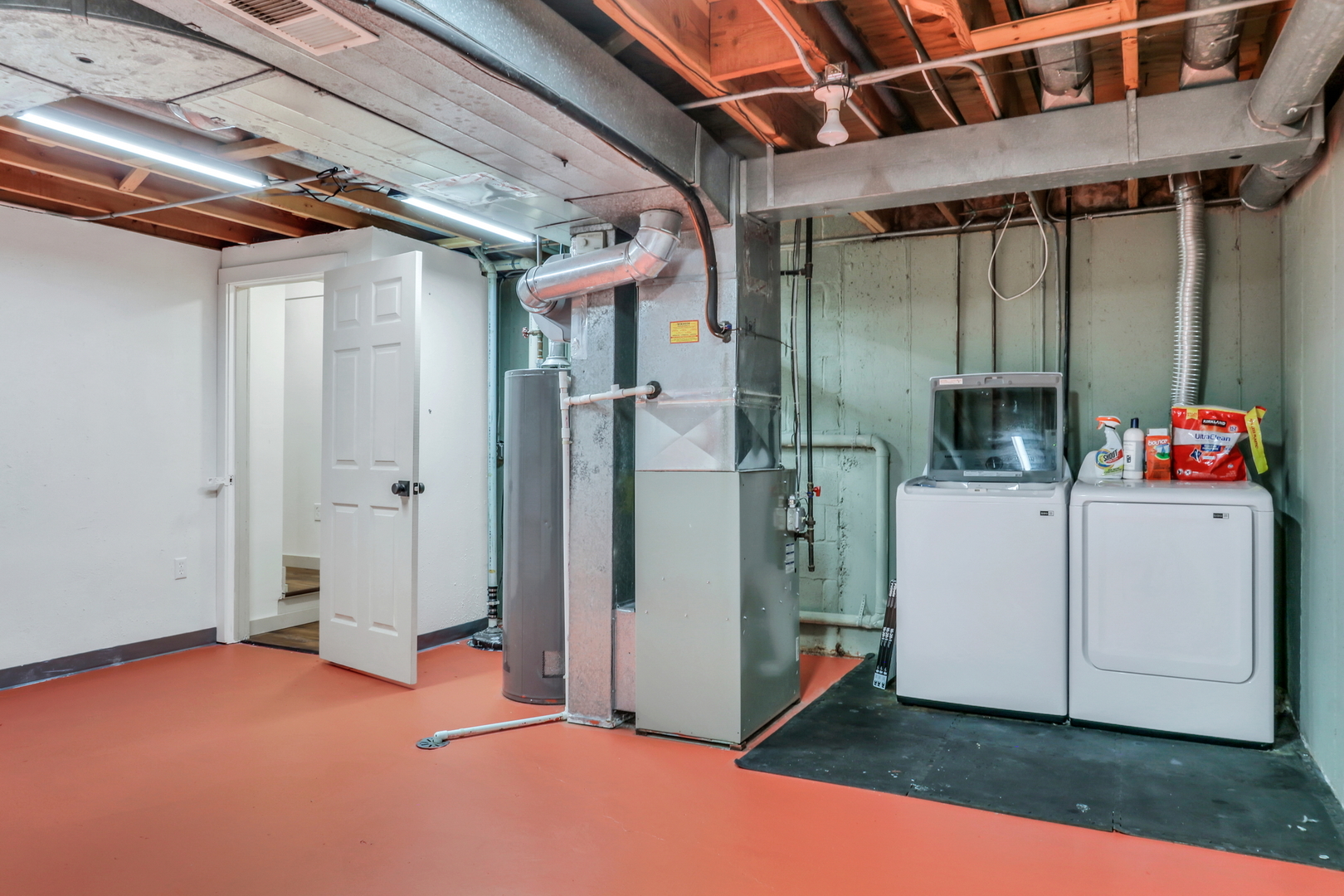 334 Concord Square Gurnee, IL 60031 - Photo 33 of 43 a view of storage and utility room