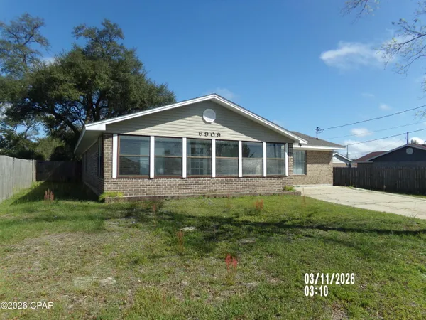 $1,595 | 6909 Winona Street, Panama City, FL 32404