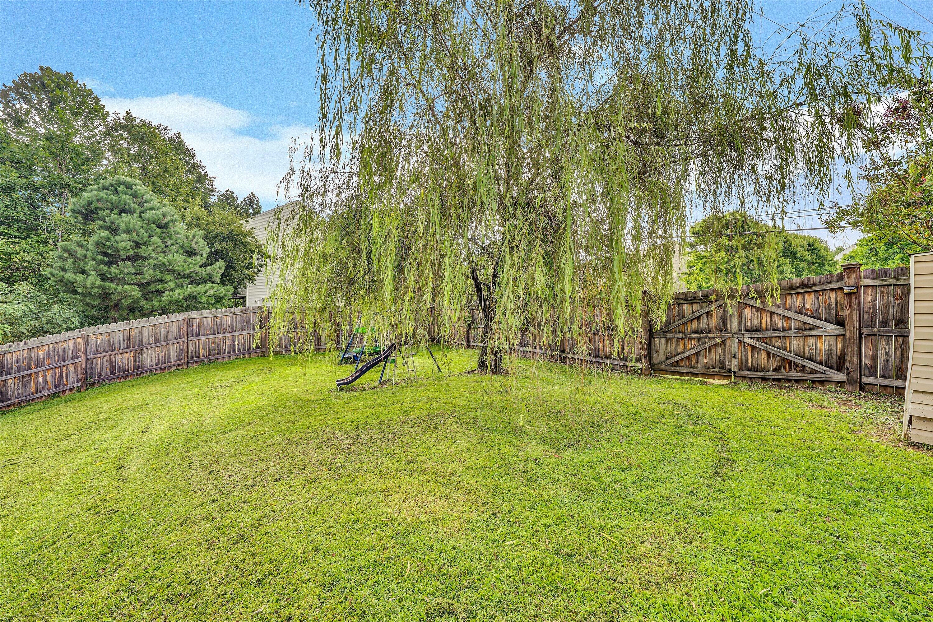 6088 Roselawn Road Roanoke, VA 24018 - Photo 43 of 49 43-SGM-09816