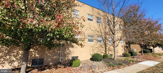 $1,400 | 3 West Park Avenue, Unit 2, Oaklyn, NJ 08107