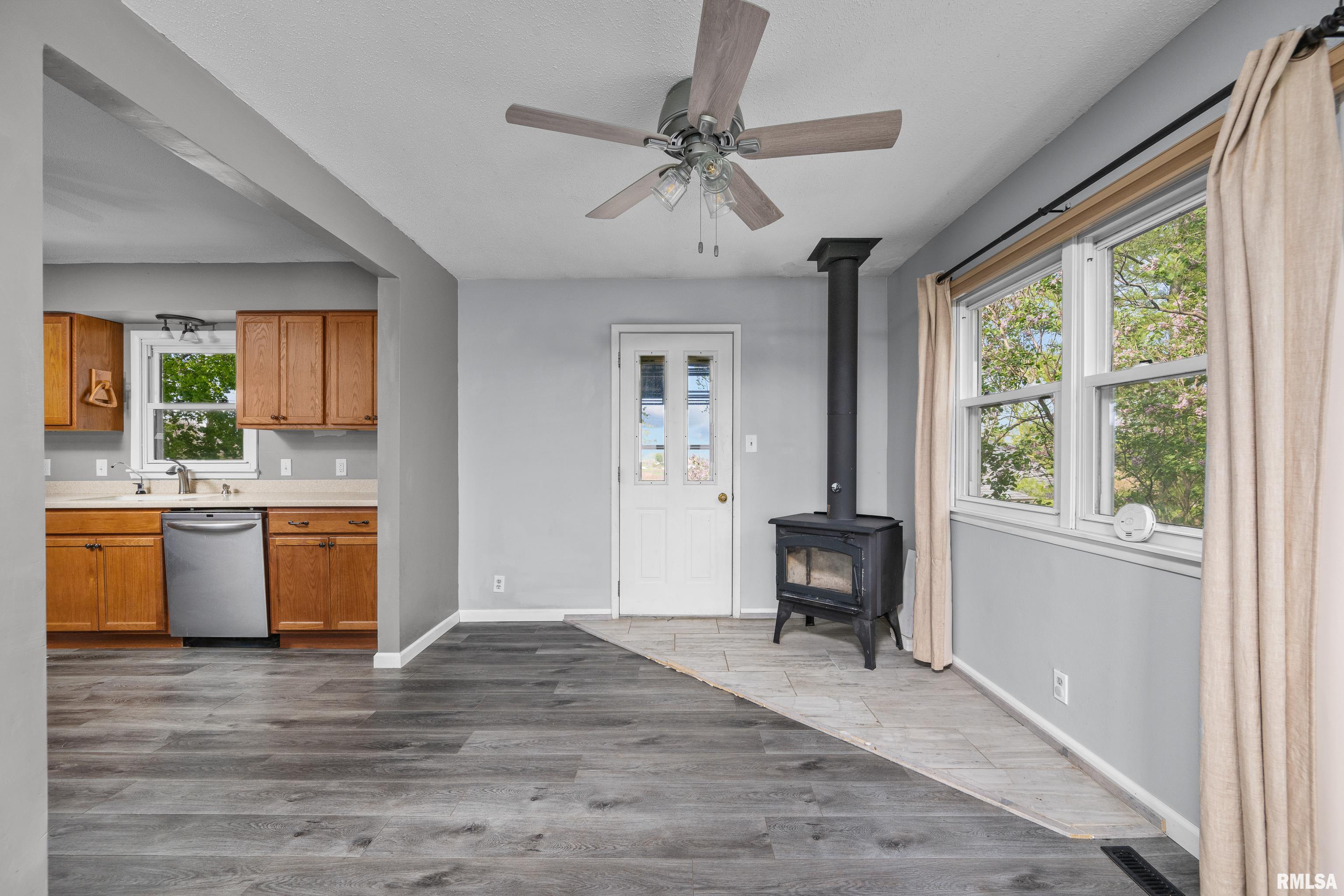 9080 New Liberty Road Walcott, IA 52773 - Photo 16 of 31 Gallery Image 16