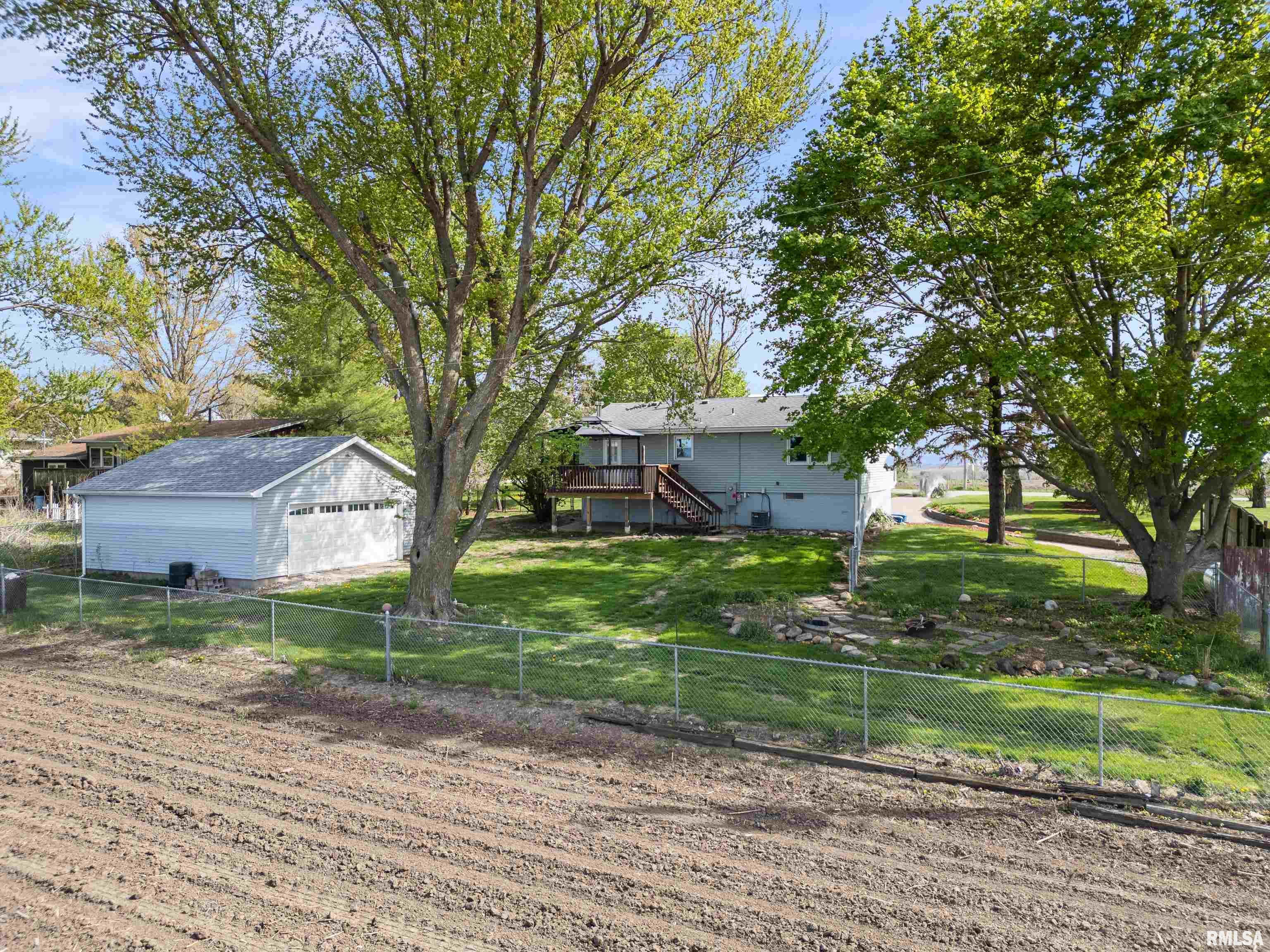 9080 New Liberty Road Walcott, IA 52773 - Photo 5 of 31 Gallery Image 5