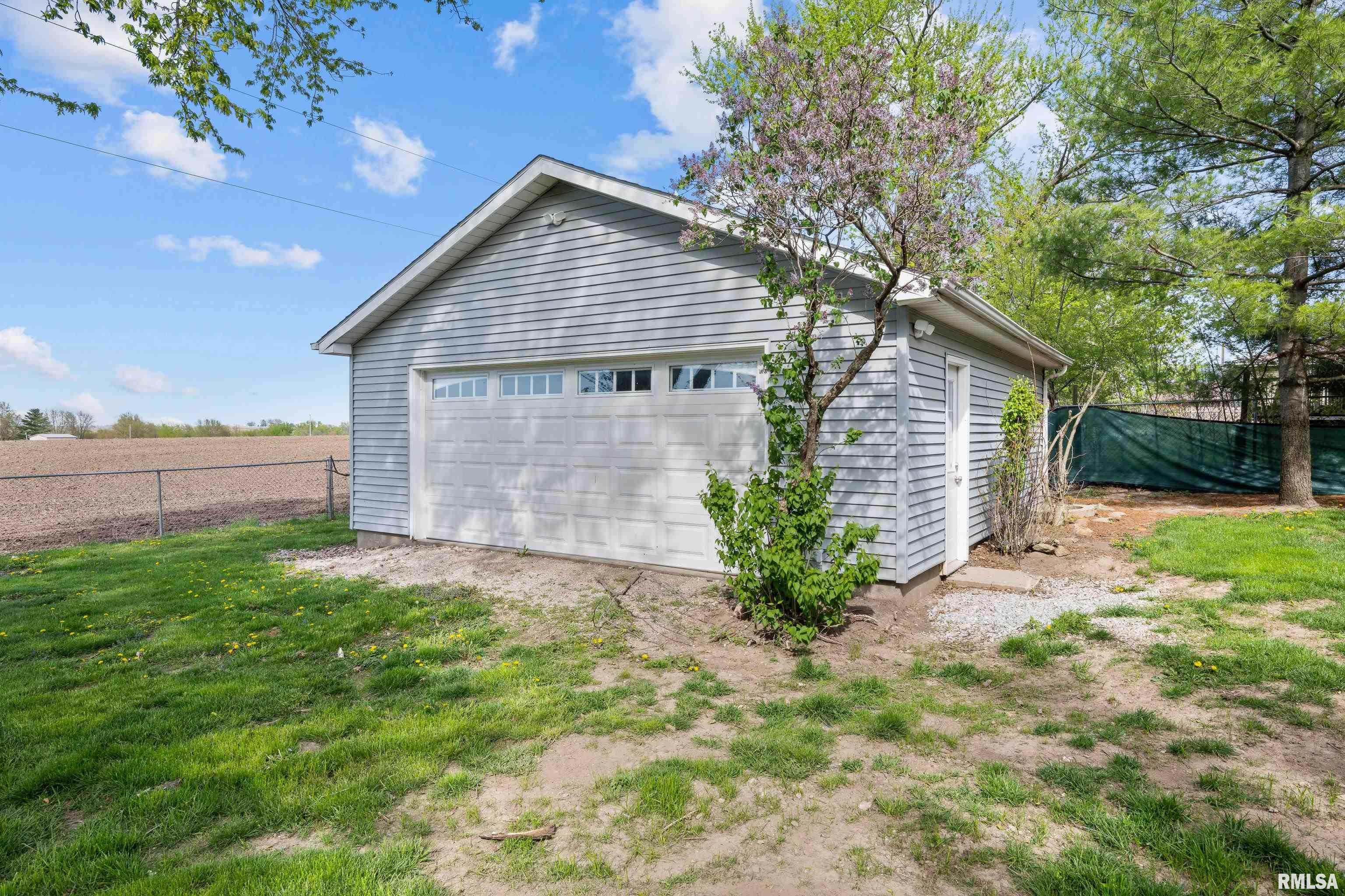 9080 New Liberty Road Walcott, IA 52773 - Photo 9 of 31 Gallery Image 9