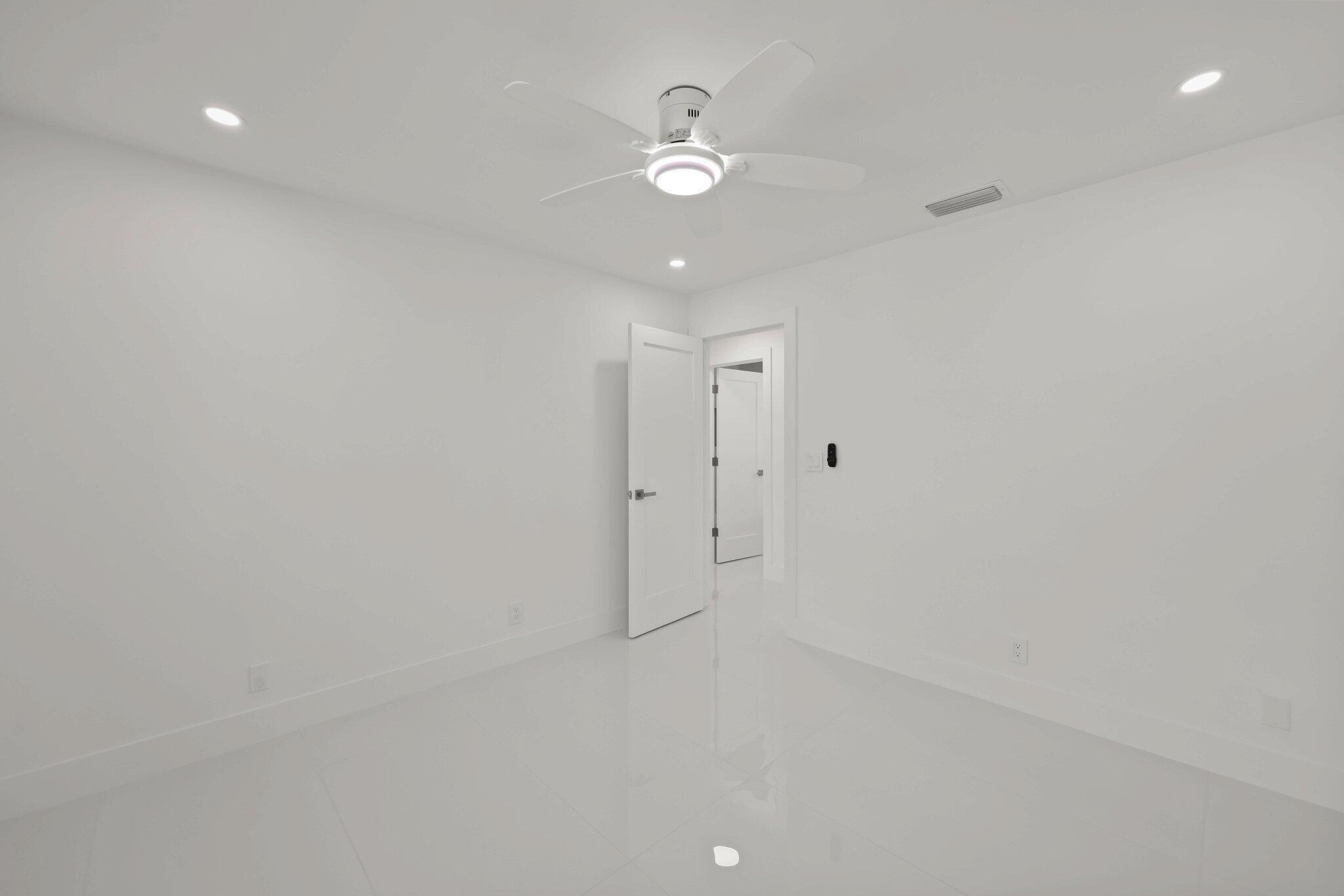 979 Northwest 8th Street Boca Raton, FL 33486 - Photo 39 of 67 bed 3