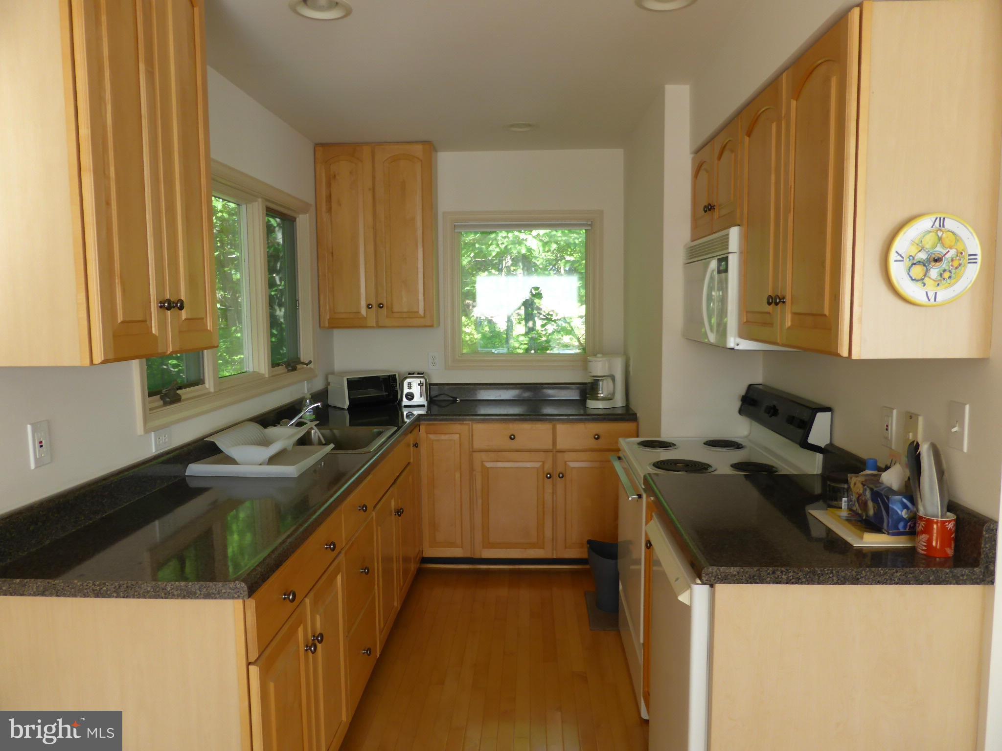 3337 Mar Lu Ridge Road Jefferson, MD 21755 - Photo 10 of 13 Kitchen