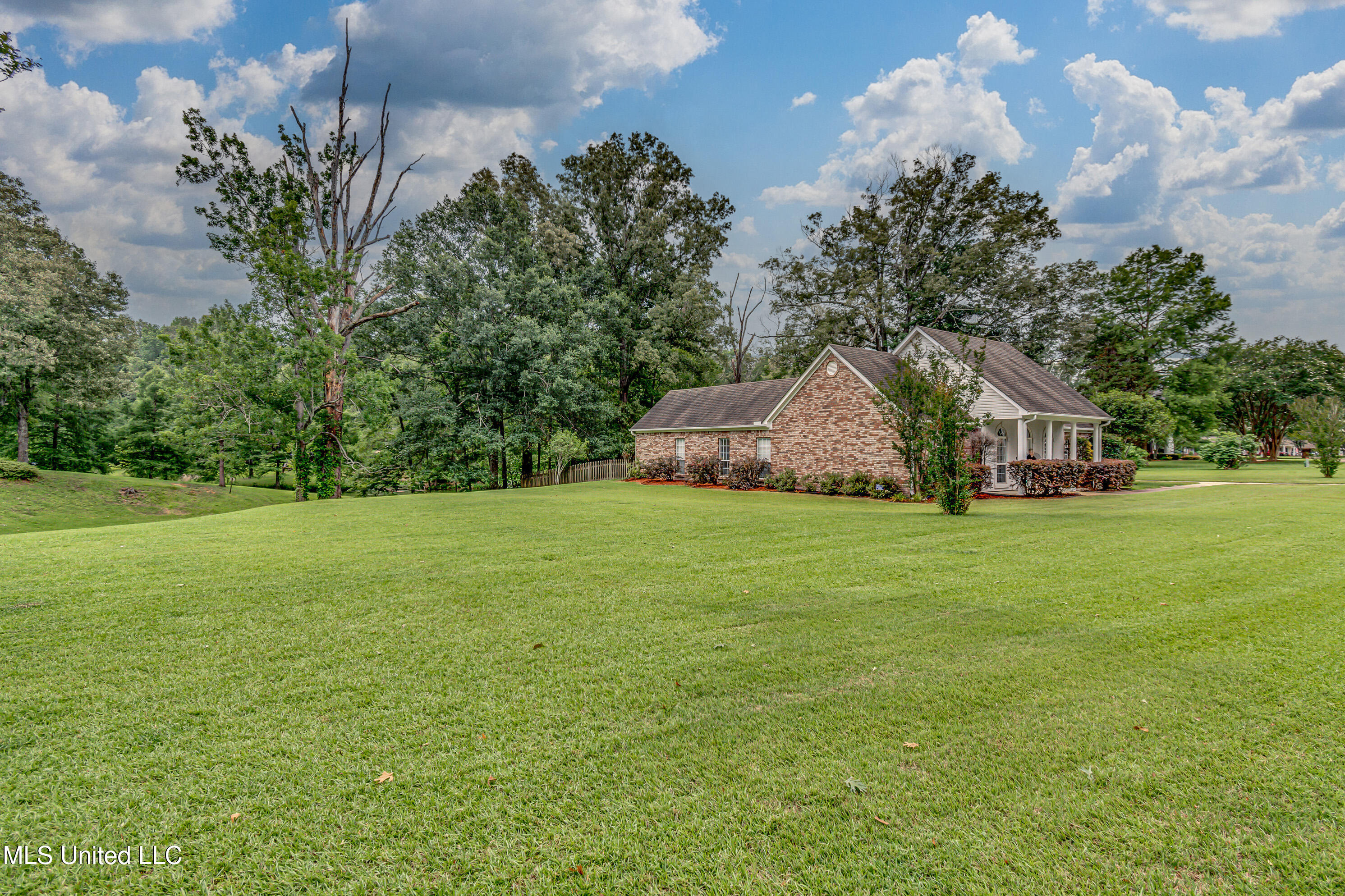 107 Beaver Run Road Vicksburg, MS 39180 - Photo 3 of 61 107 Beaver Run Rd-18